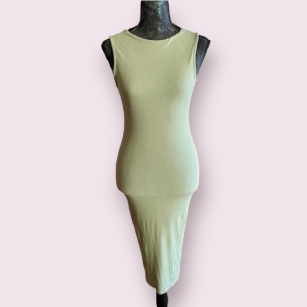 Black Bead Green Ribbed Bodycon Sleeveless Dress